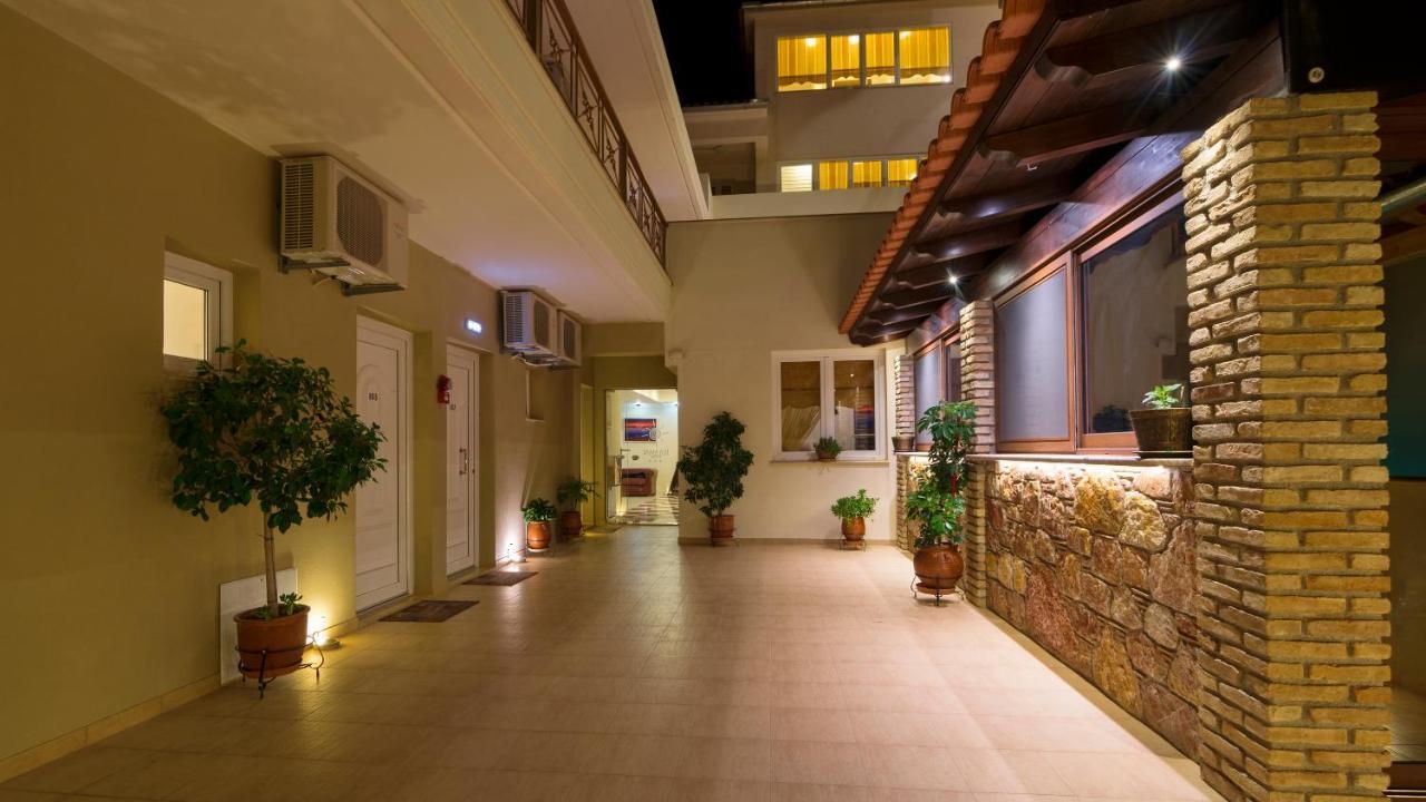 Ilia Mare Hotel Ngoại thất bức ảnh